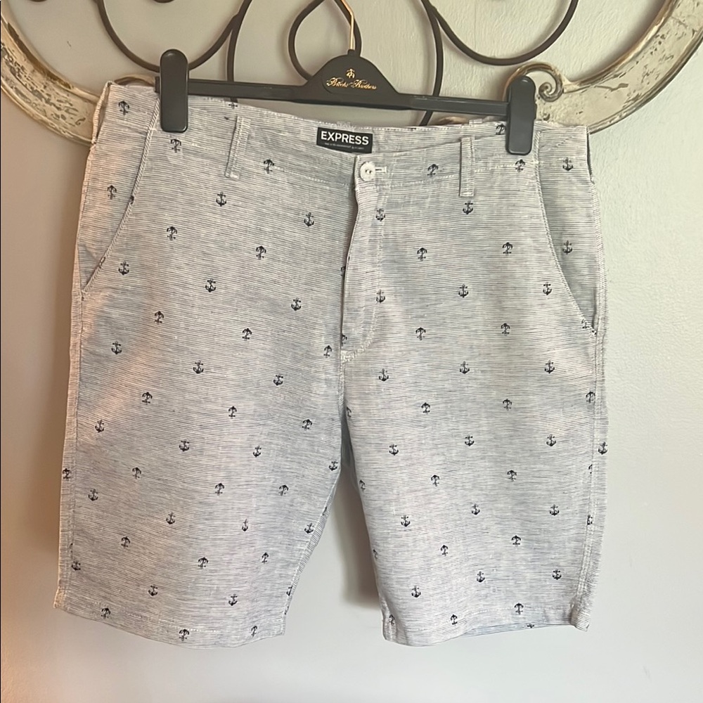 Express Gray Flat Front Shorts Modern Style